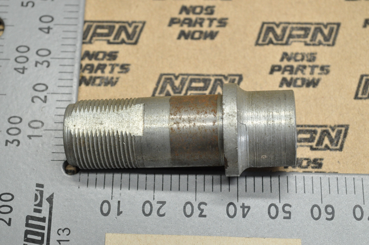 NOS Honda S65 Rear Wheel Axle Sleeve 42303-035-000