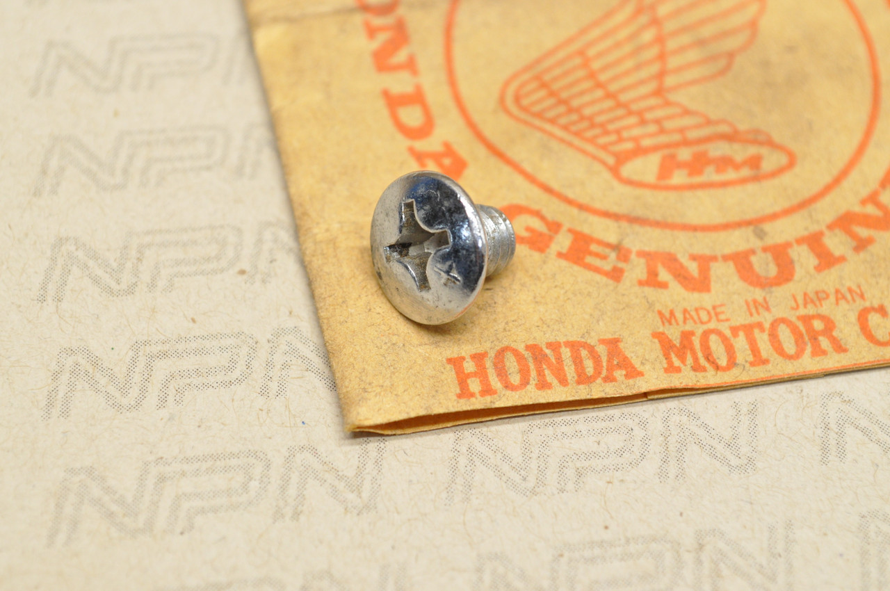 NOS Honda Mount Screw 6x8 93700-06008-0B