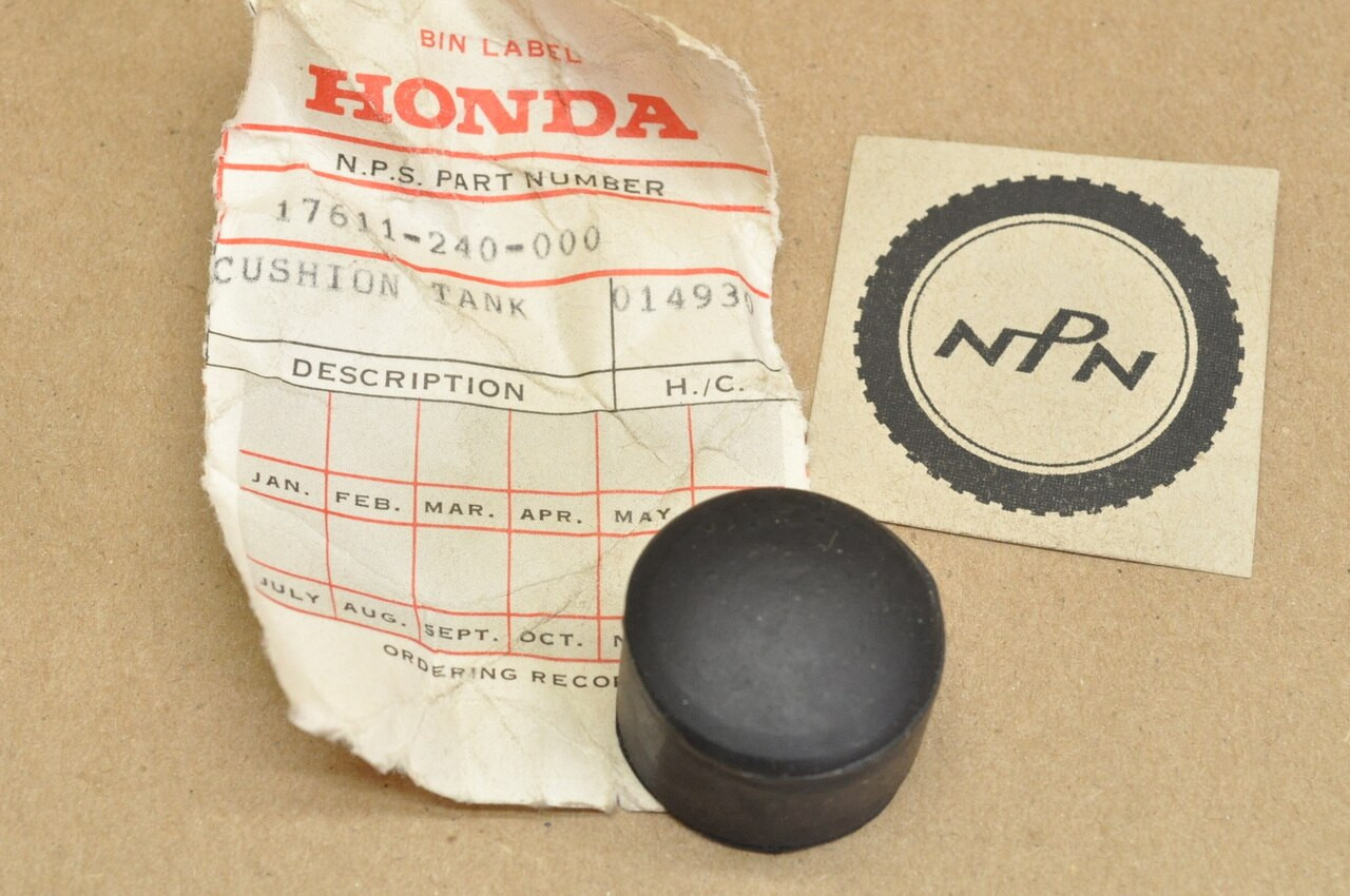 NOS Honda CL175 SL100 SL125 SL90 XL100 Gas Tank Mount Rubber 17611-240-000