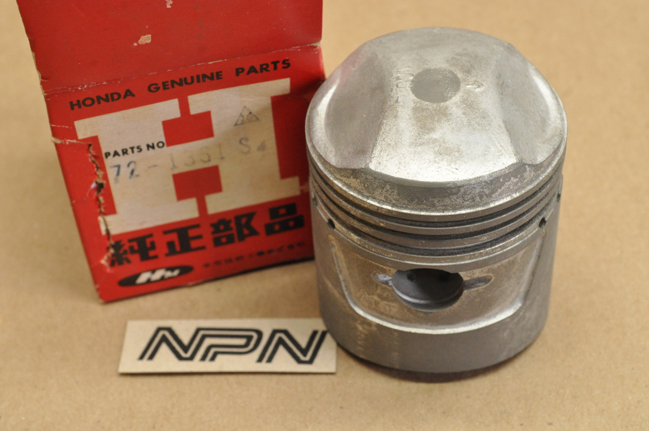 NOS Honda CA72 Piston 1.00 Oversize 13105-259-000