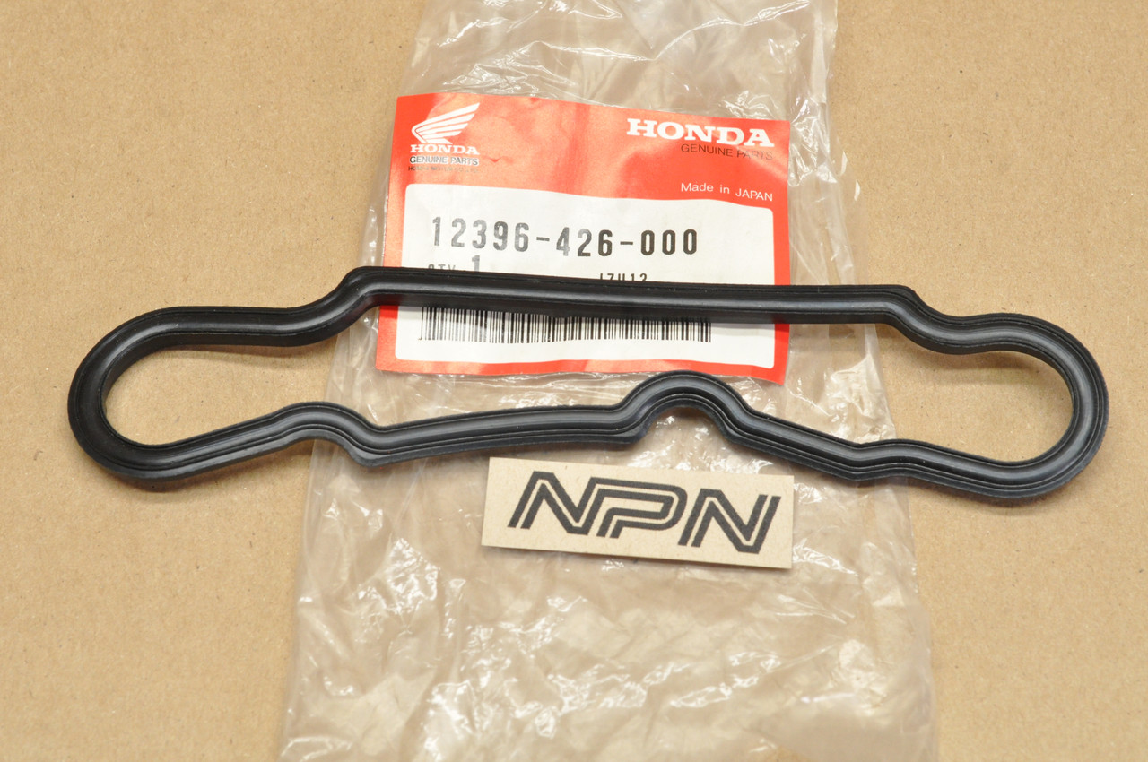 NOS Honda CB650 CB650C CB650SC Right Valve Adjust Cover Gasket 12396-426-000