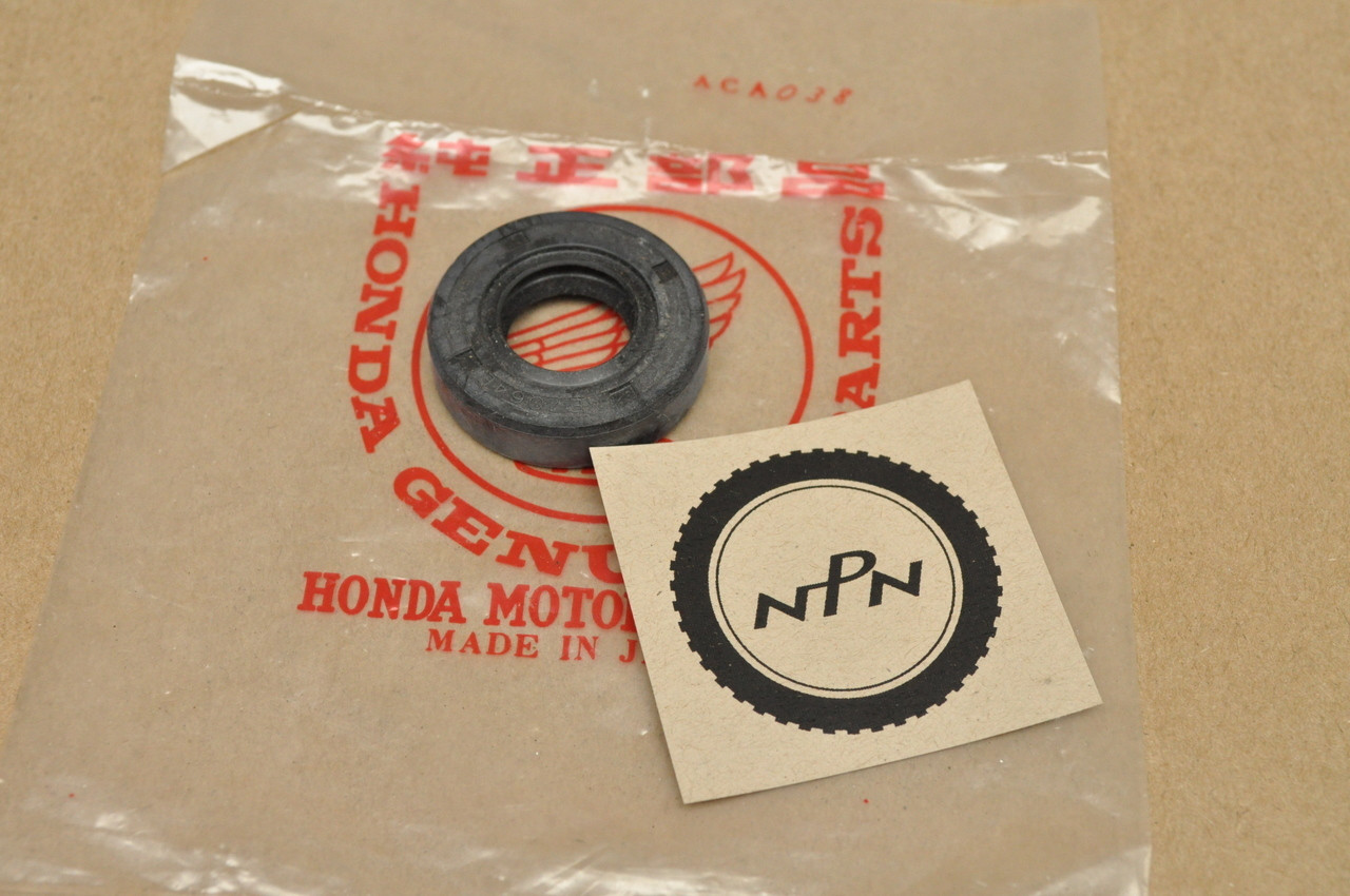 NOS Honda MR50 K0-K1 Crankcase Oil Seal 17 x 35 x 9 mm 91201-122-005