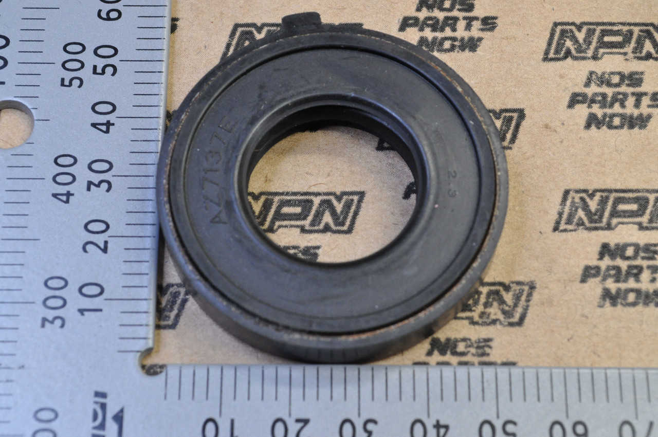 NOS Honda XL175 K0-K2 Counter Shaft Drive Sprocket Oil Seal 91205-362-005