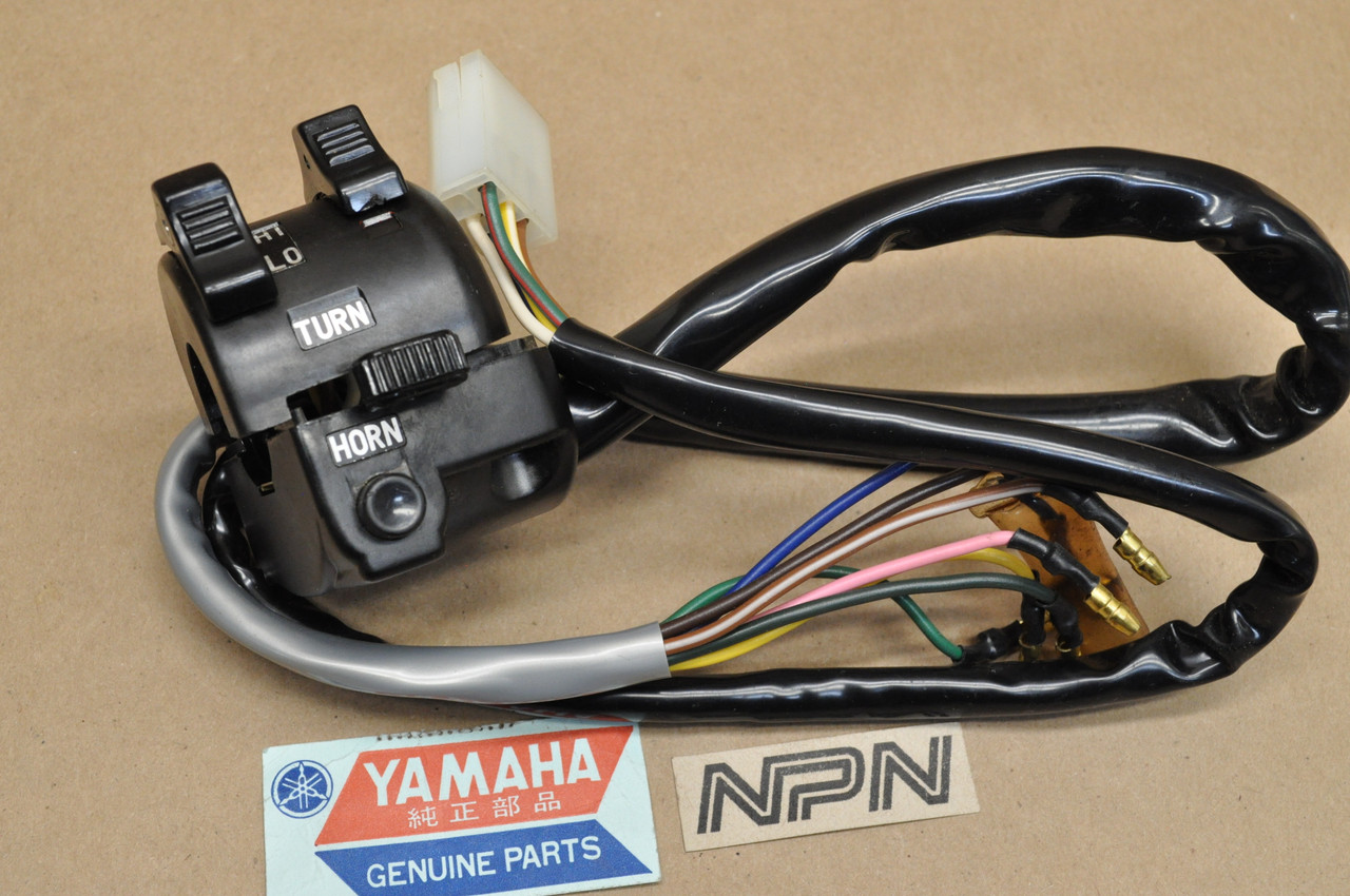NOS Yamaha DT100 DT250 DT360 DT400 Horn Light Turn Signal Switch 498 ...