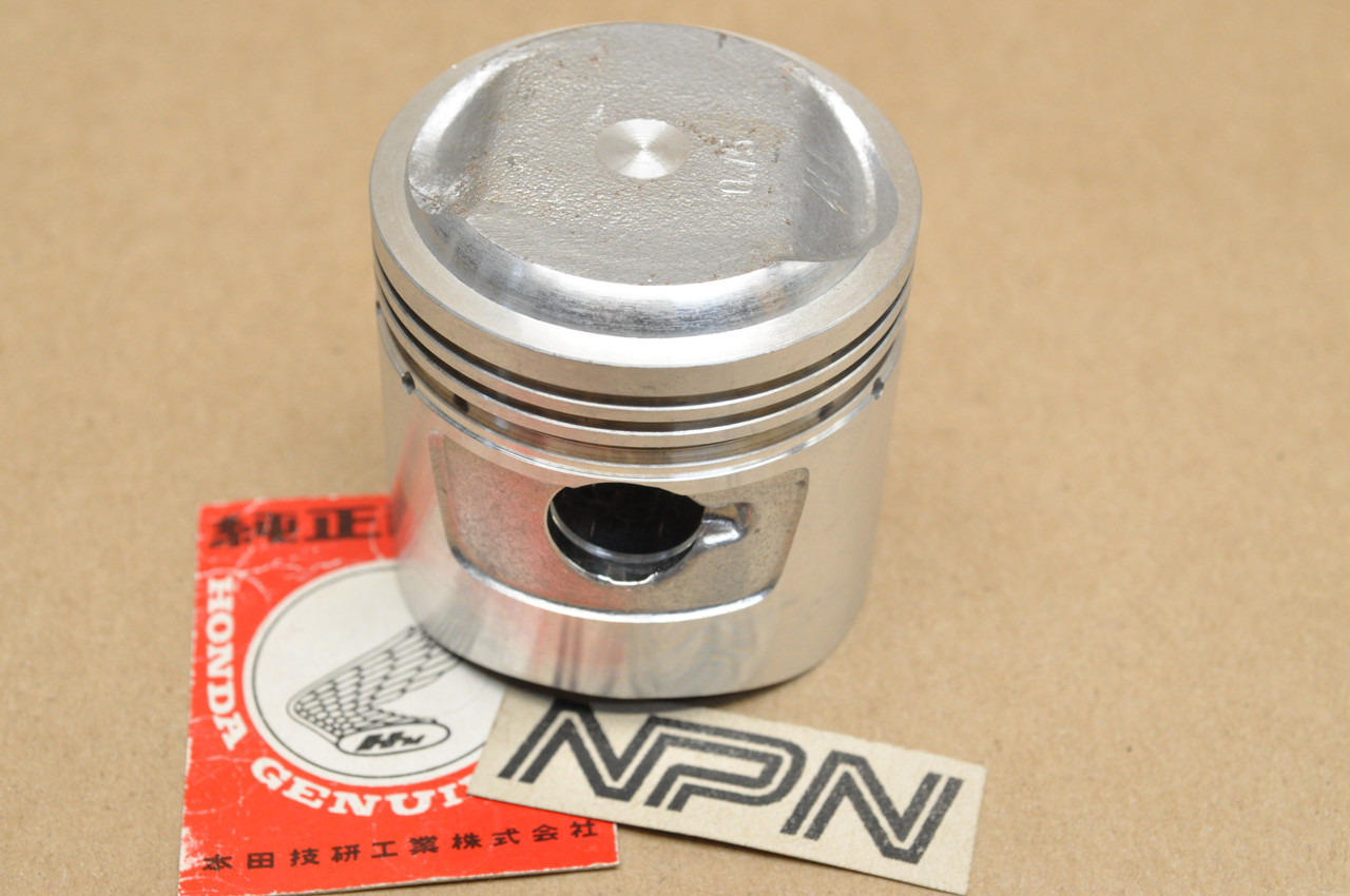 NOS Honda CL160 CA160 CB160 .75 Oversize Piston 13104-217-000