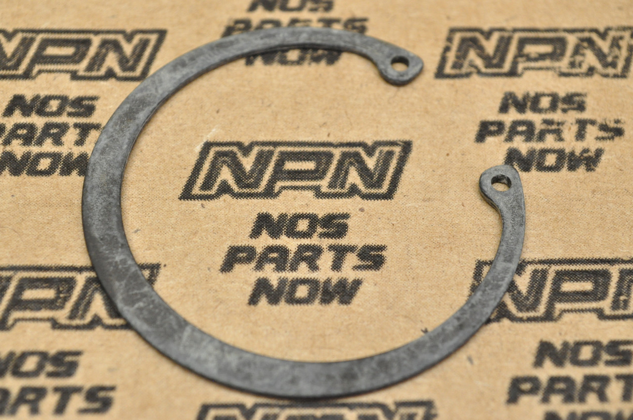NOS Honda CB160 CA175 CB175 CL125 CL160 CL175 SS125 SL90 Circlip 94536-41120
