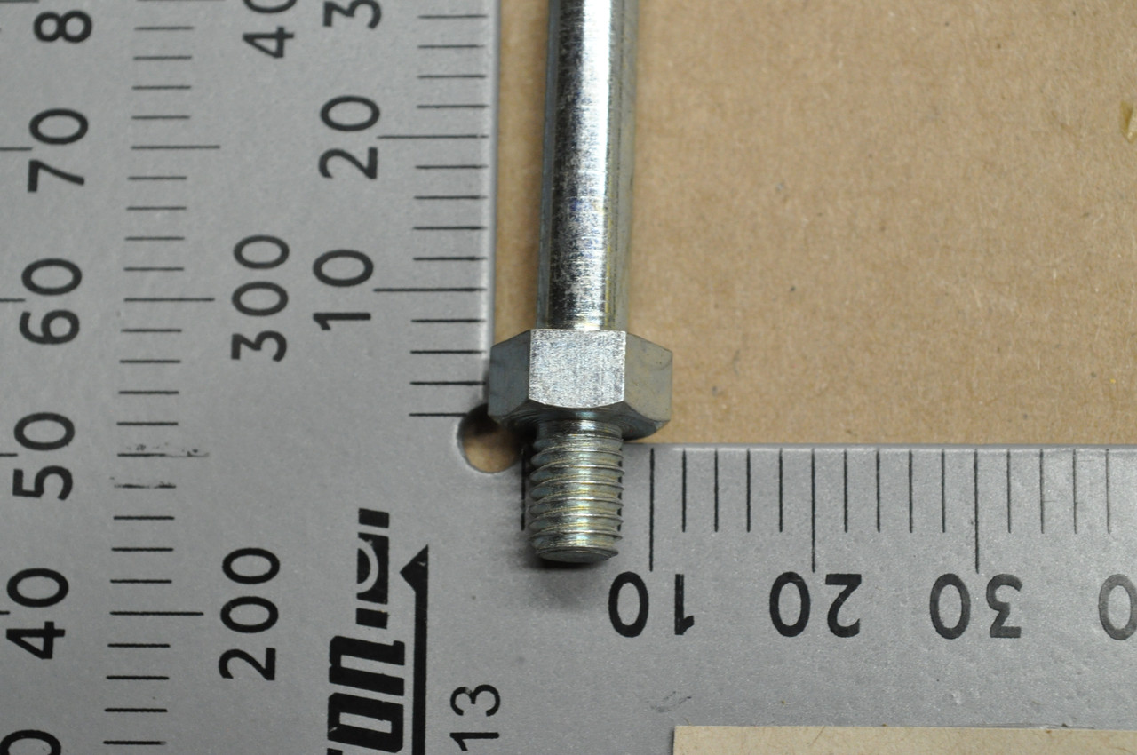 NOS Honda C100 CA100 Cylinder Head Cover Bolt "A" 90005-001-000