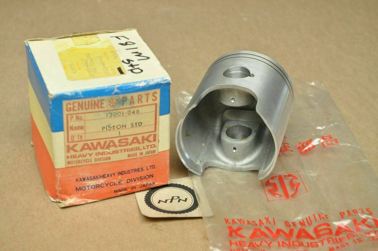 NOS Kawasaki 1971-72 F8 Bison 1971 F81 M Standard STD Piston 13001-046