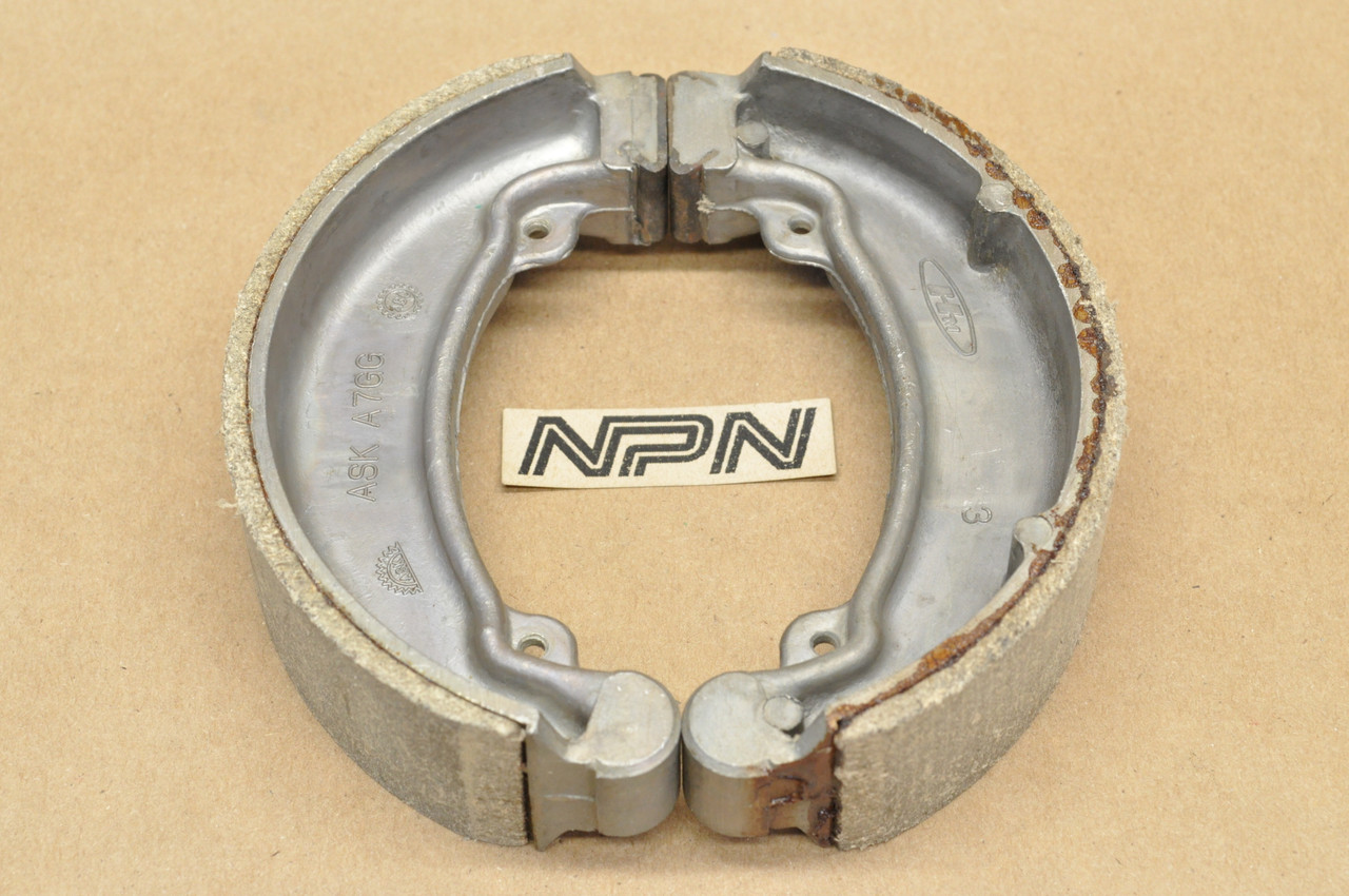NOS Honda CB125 CM185 CM200 CM250 CMX250 XL175 Brake Shoe Set 43120-362-000