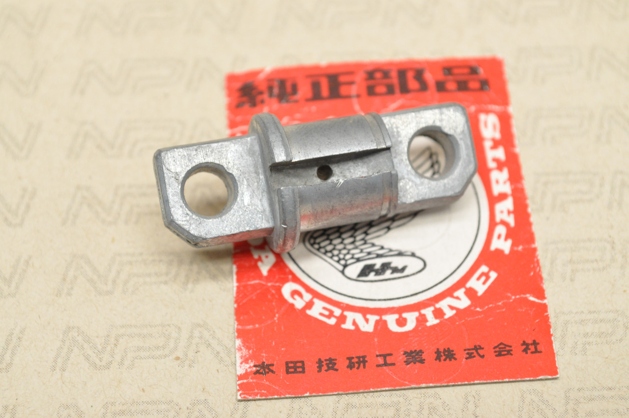 NOS Honda CA72 CA77 CB72 CB77 CL72 CL77 Cam Guide Roller Pin 14612-250-300