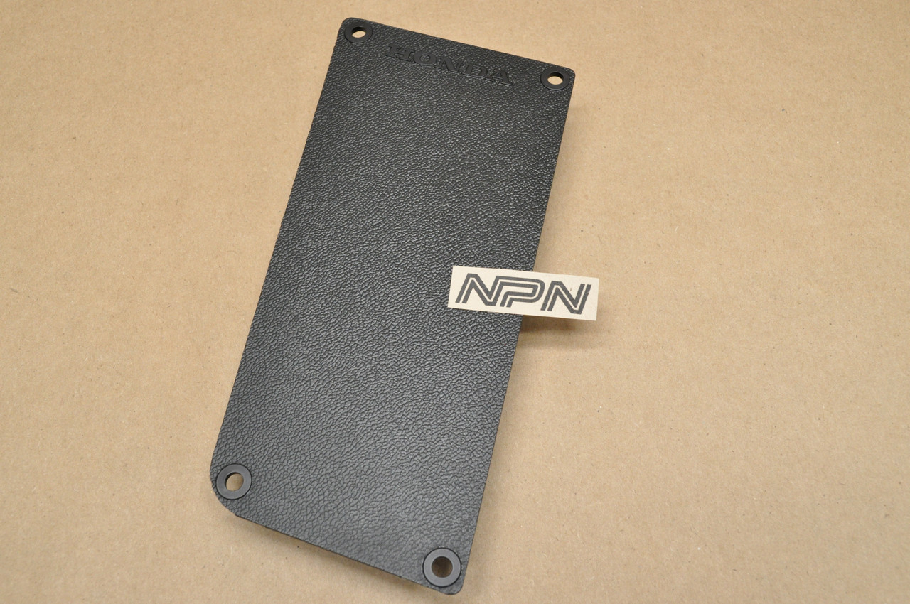 NOS Honda GL1100 Gold Wing GL500 GL650 Radio Holder Cover Plate 64231