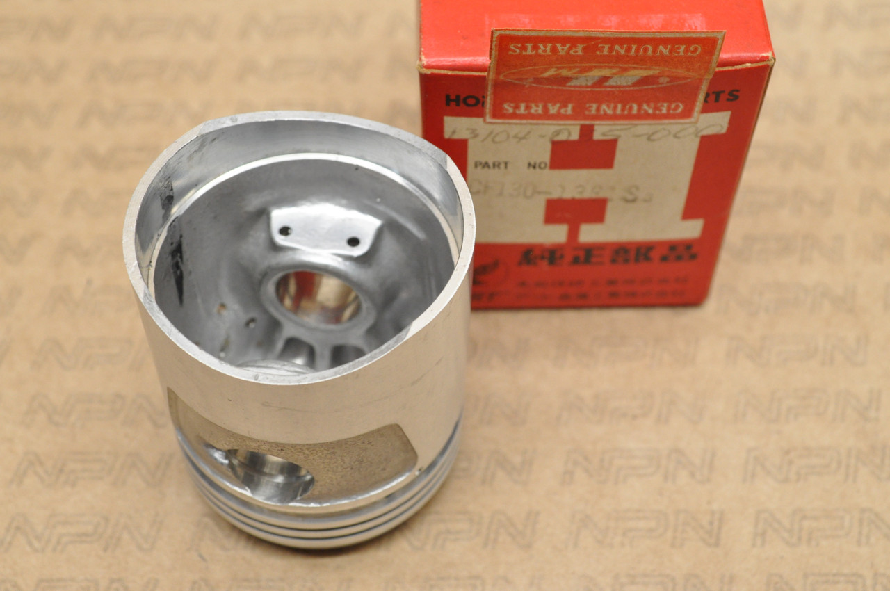 NOS Honda S65 Piston .75 Oversize 13104-035-000