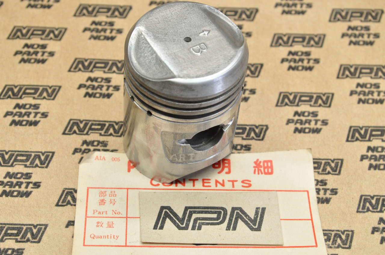 NOS Honda C100 CA100 Piston Standard (STD) Size 13101-001-020