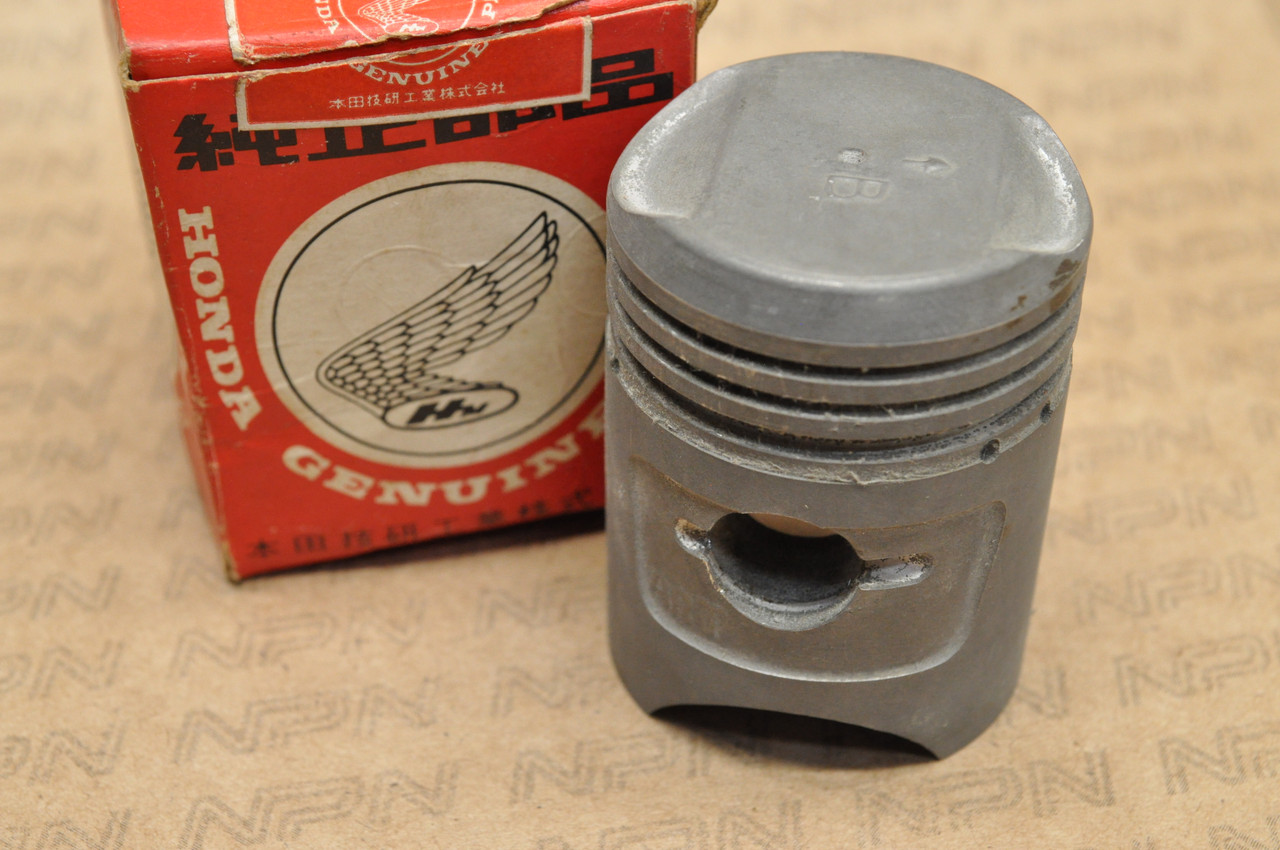 NOS Honda C100 CA100 Piston Standard (STD) Size 13101-001-020