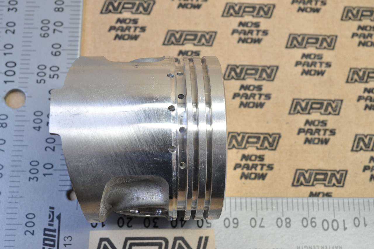 NOS Honda CB125 S CL125 S SL125 K0-K2 Piston .50 Oversize 13103-330-000
