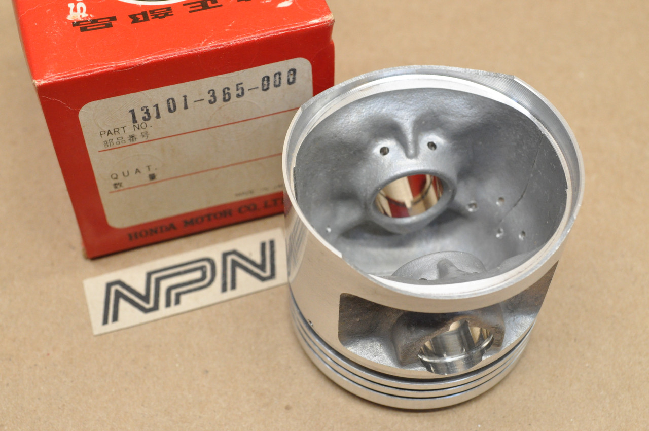 NOS Honda XL125 K0-K1 Piston Standard (STD) Size 13101-365-000