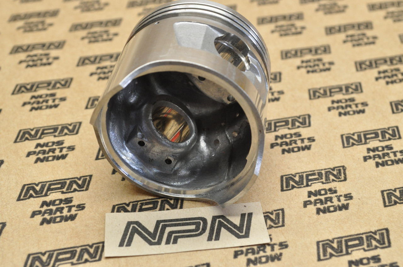 NOS Honda C70 CL70 CT70 CT70H SL70 XL70 Piston .50 Oversize 13103-087-712