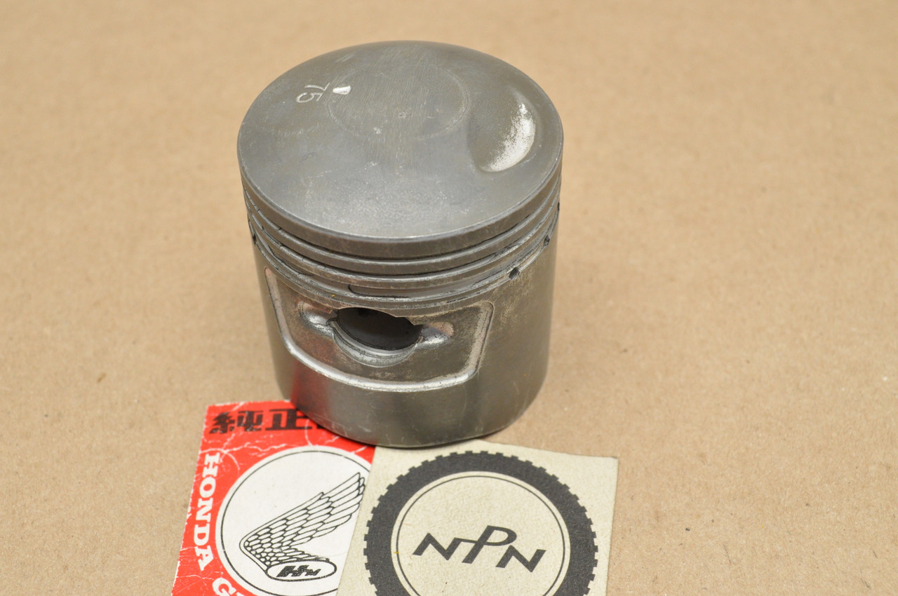 NOS Honda S90 Piston .75 Oversize 13104-028-222