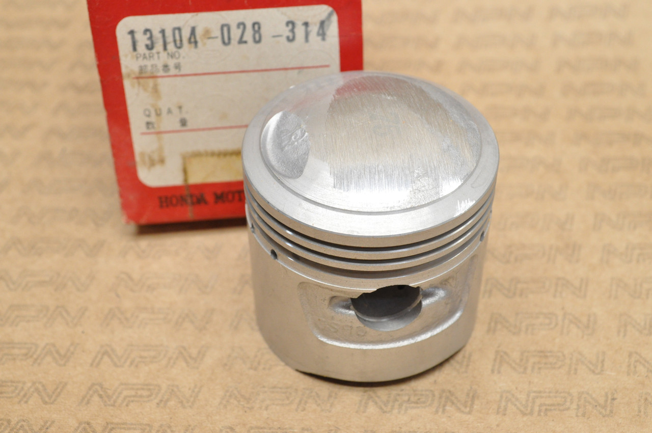 NOS Honda S90 Piston .75 Oversize 13104-028-314