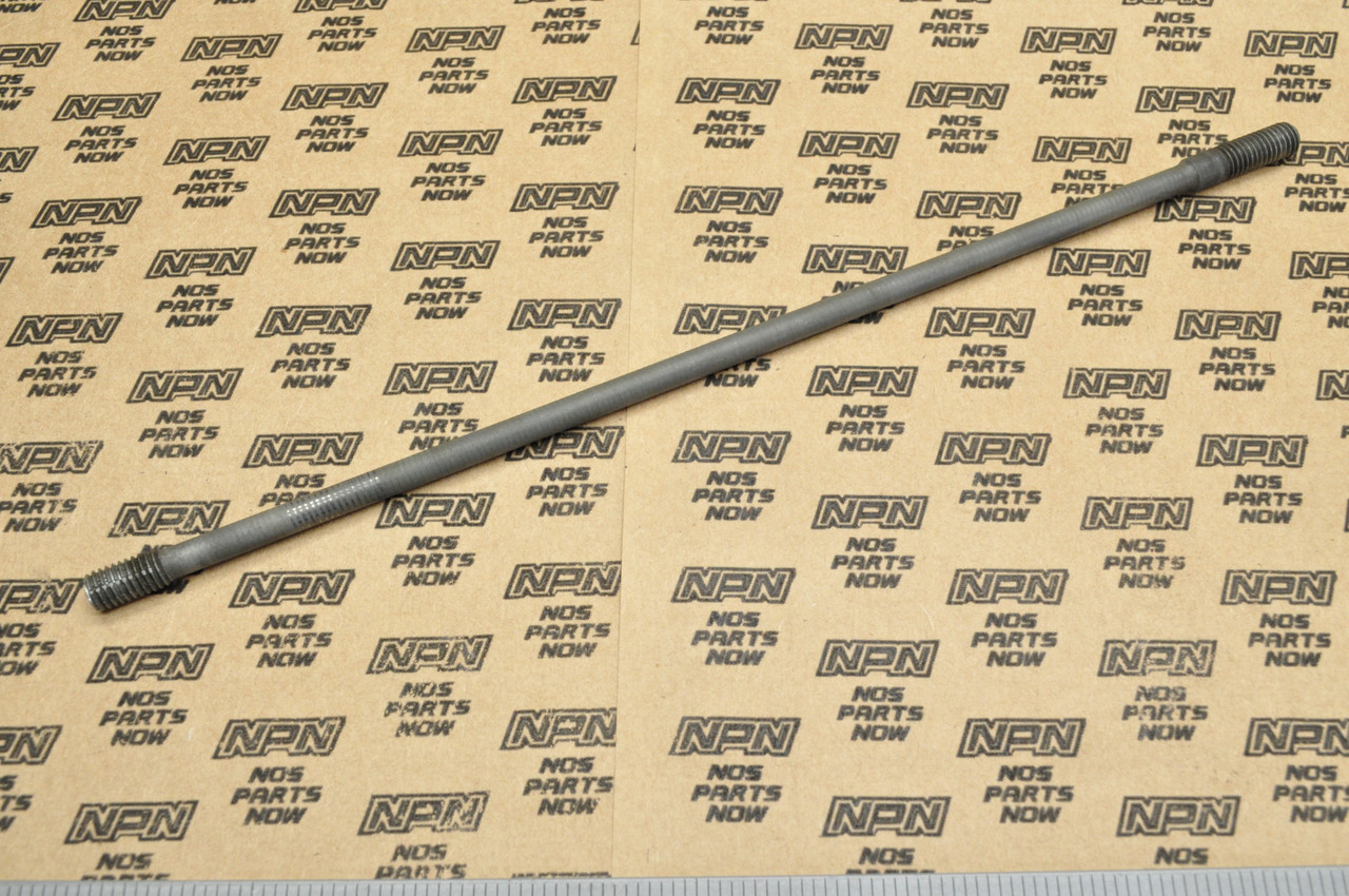 Vintage OEM Honda CA77 CB72 CB77 CL72 CL77 Cylinder Stud "A" 90031-259-020