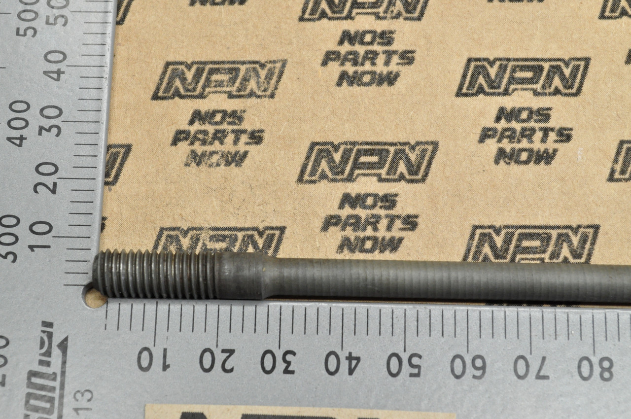 Vintage OEM Honda CA77 CB72 CB77 CL72 CL77 Cylinder Stud "A" 90031-259-020