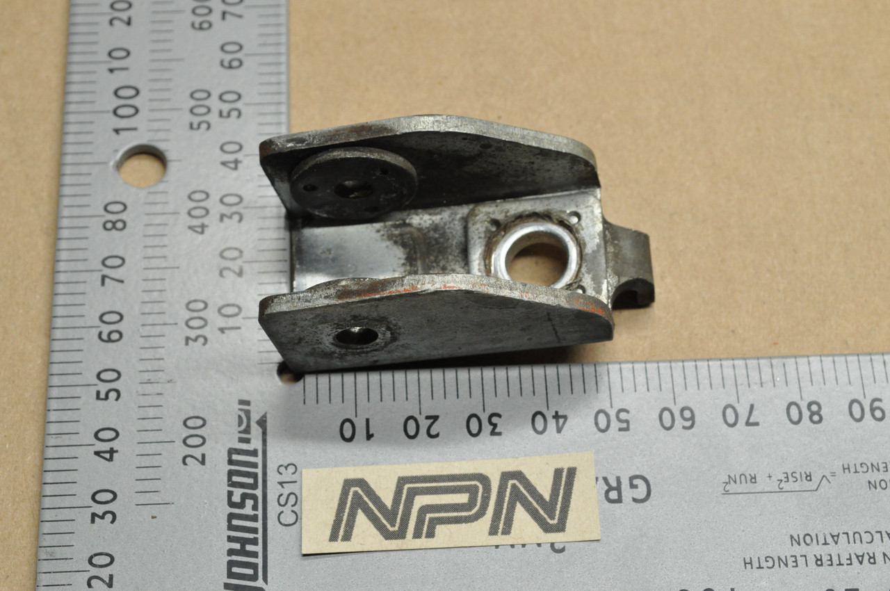 Vtg Used OEM Honda CB350 CB450 CL350 CL450 Right Foot Peg Bracket 95015-72200