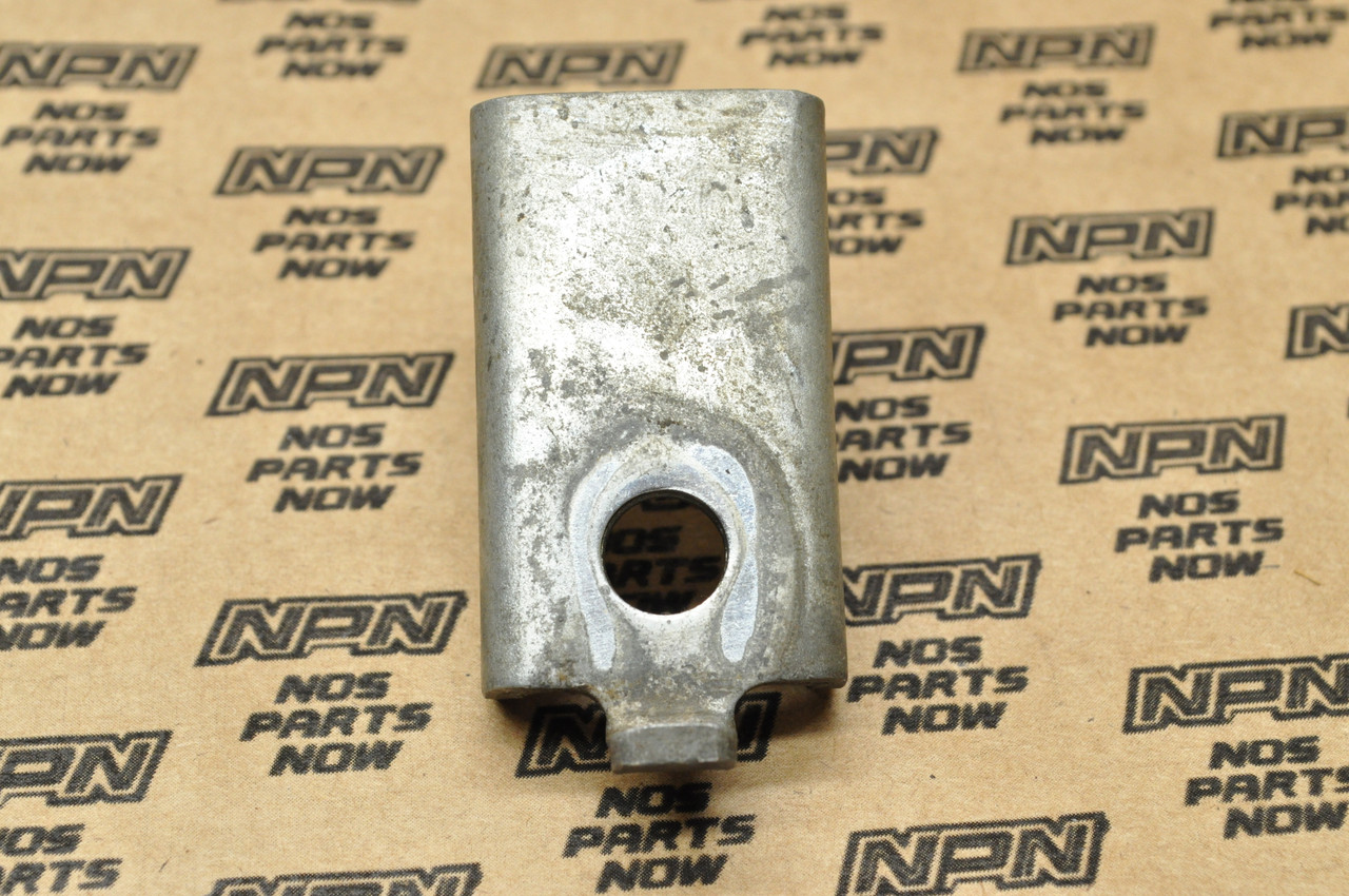 Vtg Used OEM Honda CB350 CB450 CL350 CL450 Right Foot Peg Bracket 95015-72200