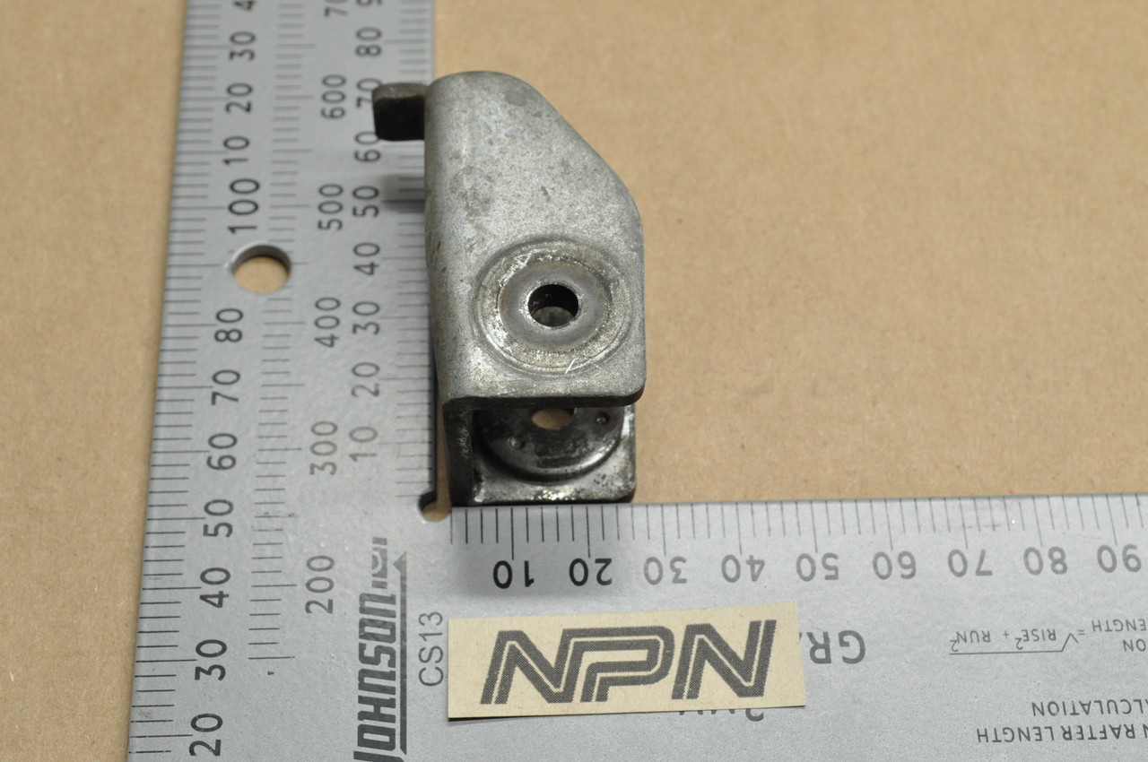 Vtg Used OEM Honda CB350 CB450 CL350 CL450 Right Foot Peg Bracket 95015-72200