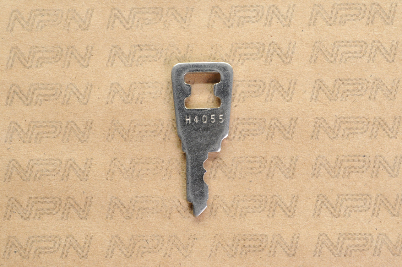 NOS Honda OEM Ignition Switch & Lock Key Ward Cut Double Groove Back H4055