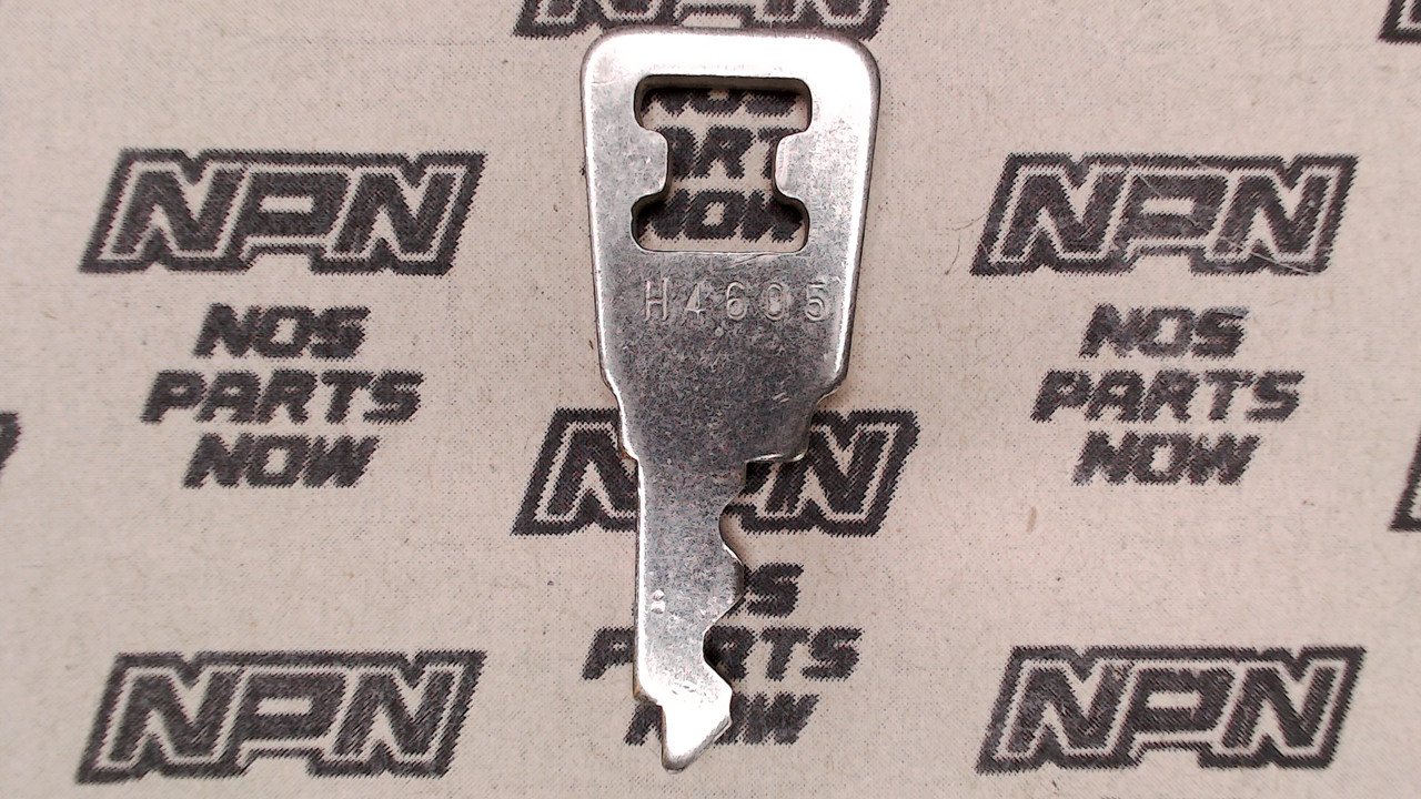NOS Honda OEM Ignition Switch & Lock Key Ward Cut Double Groove Back H4605