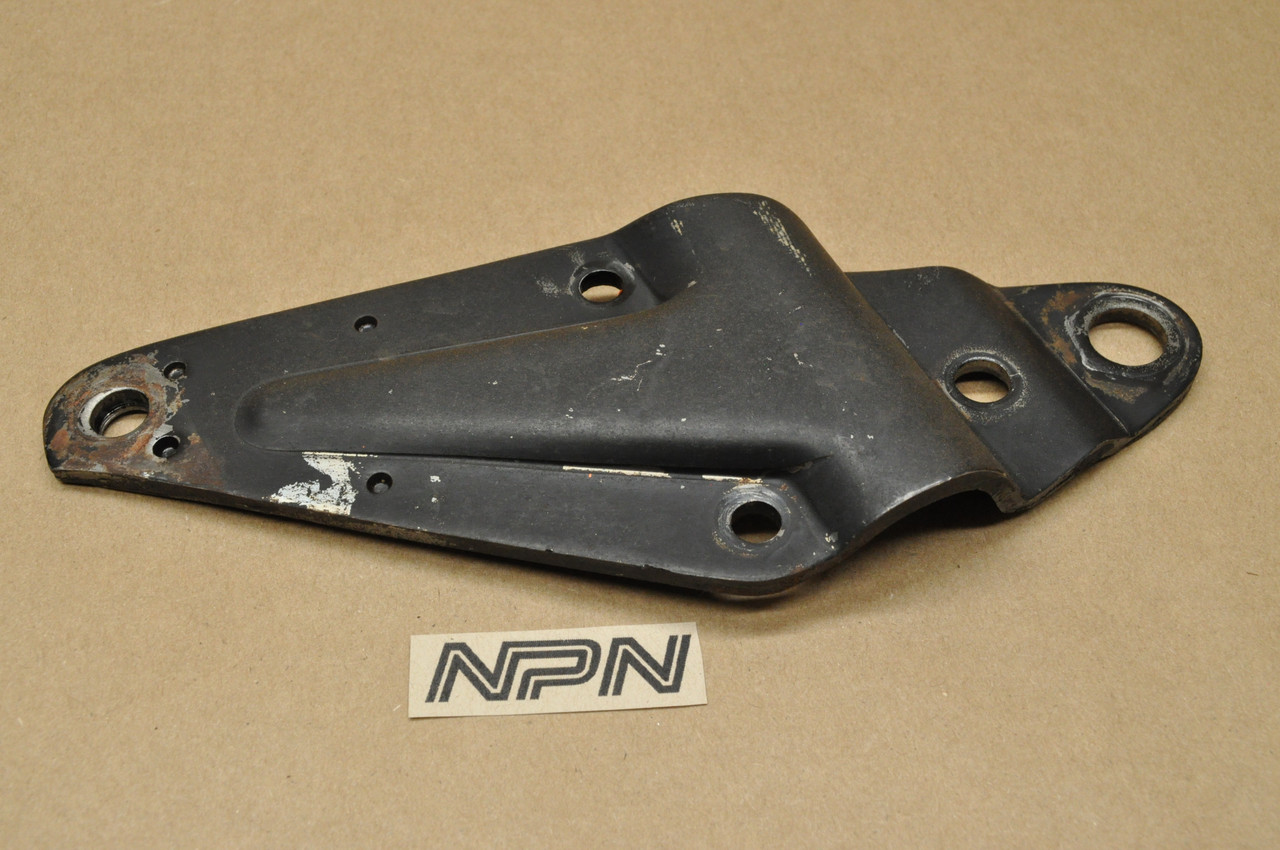 Vtg OEM Honda CB350 CB350G CL350 Right Foot Peg Mount Bracket 50711-286-020 B