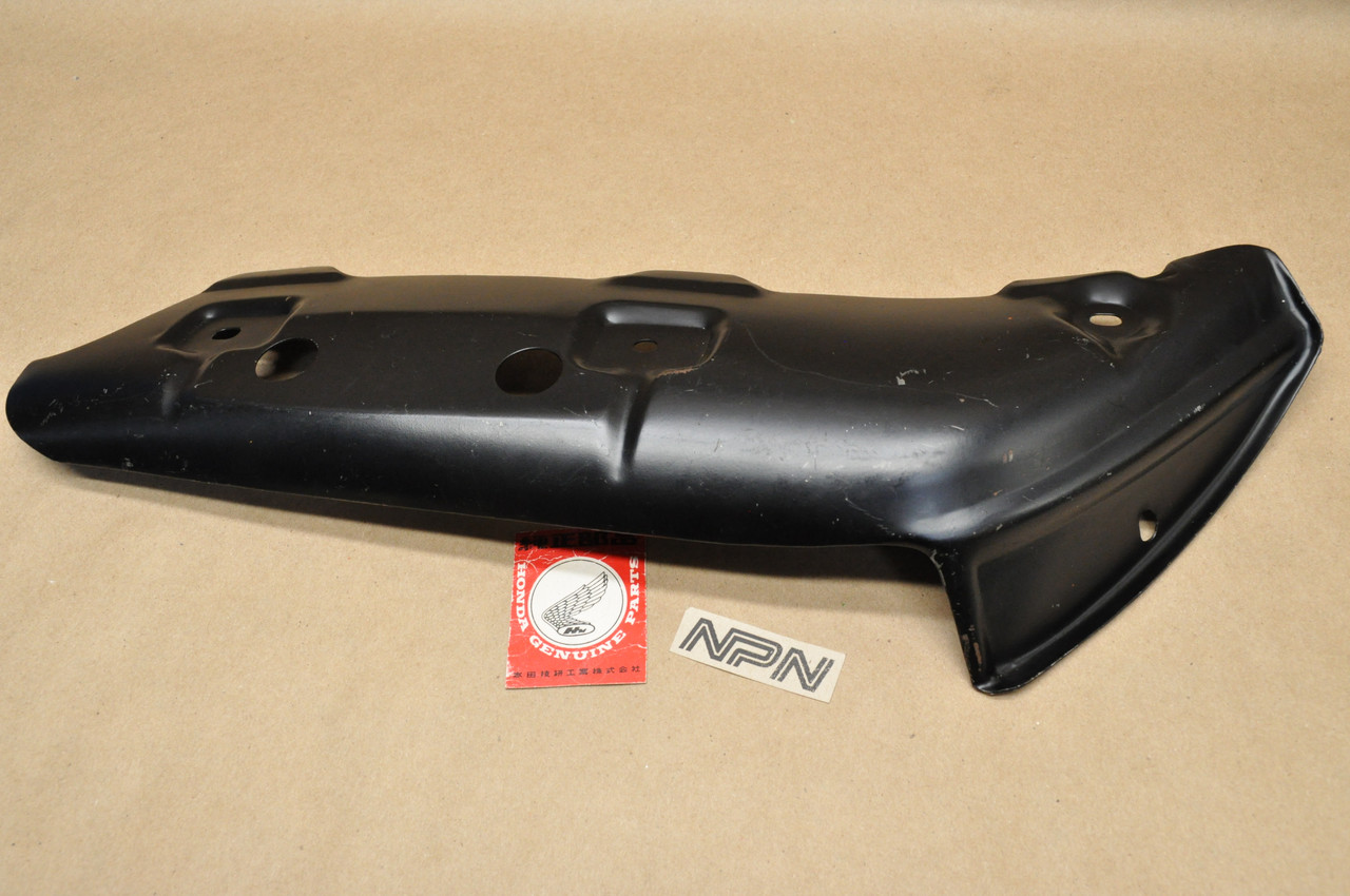 NOS Honda XL250 K1-K2 Muffler Exhaust Inner Heat Shield Guard 18319-329-000