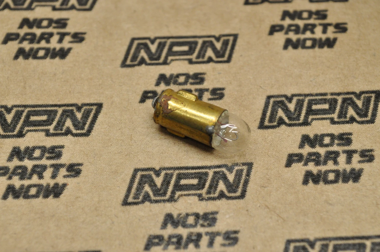 NOS Honda C100 C110 C200 CL70 CL90 CT90 S65 S90 SL90 XR500 Bulb 6V 34908-001-000