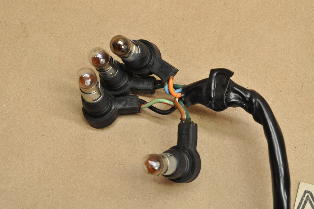 Vintage Used OEM Honda CL350 K5 Tachometer Light Wire Harness 37240456