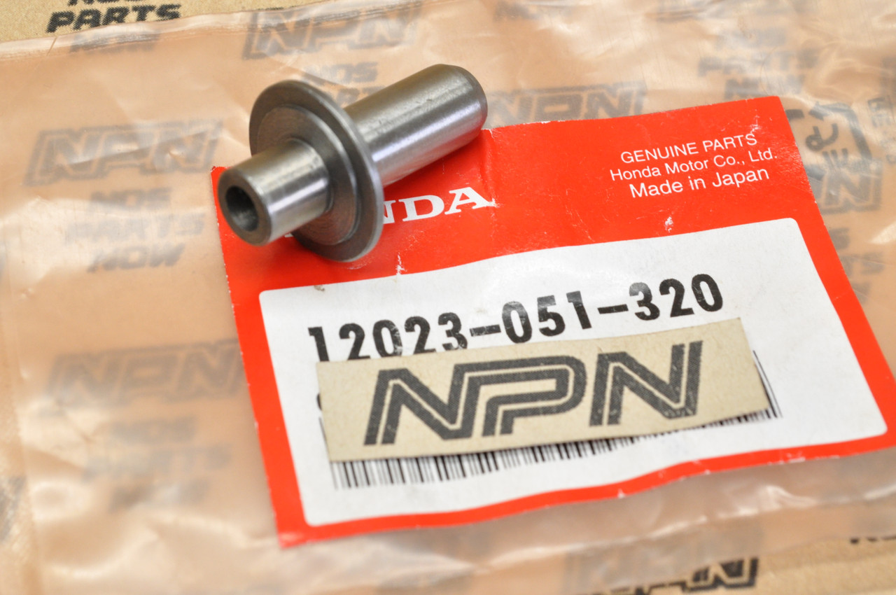 NOS Honda ATC70 CL70 CT70 S65 SL70 XL70 Z50 Exhaust Valve Guide 12023-051-320