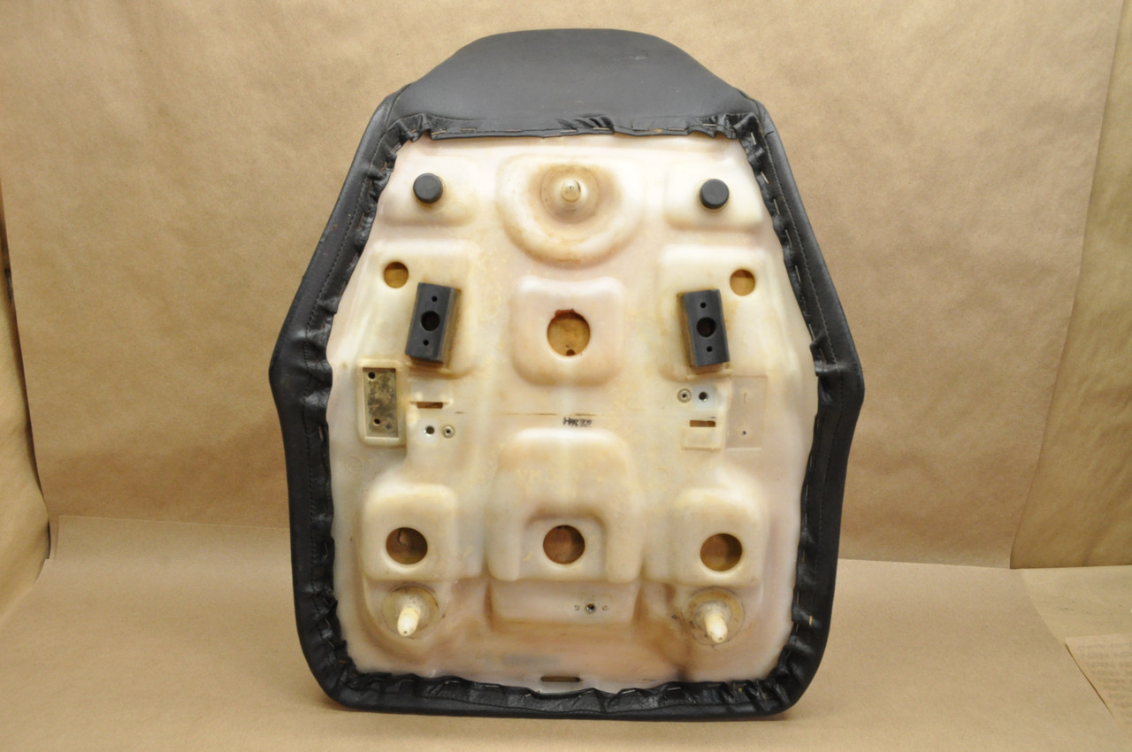 Vintage Used OEM Honda 1984 ATC200 ES Big Red ATC200M Seat 77100-VM3-000