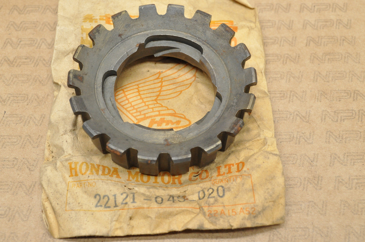 NOS Honda ATC90 CT90 K0-K3 Clutch Center 22121-046-020