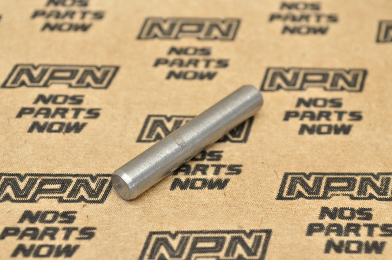 NOS Honda CB350 CB750 CBX CL350 SL350 Cam Chain Guide Pin 14612-286-000