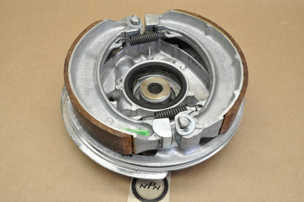 Vtg OEM Honda CL350 K0-K3 Front Brake Hub Panel w/ Brake Shoes 45010-290-010