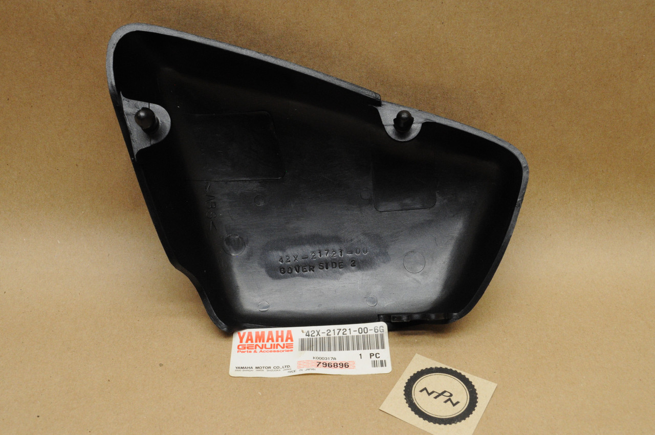 NOS Yamaha VX1100 1991 Right Side Cover #2 42X-21721-00-6G