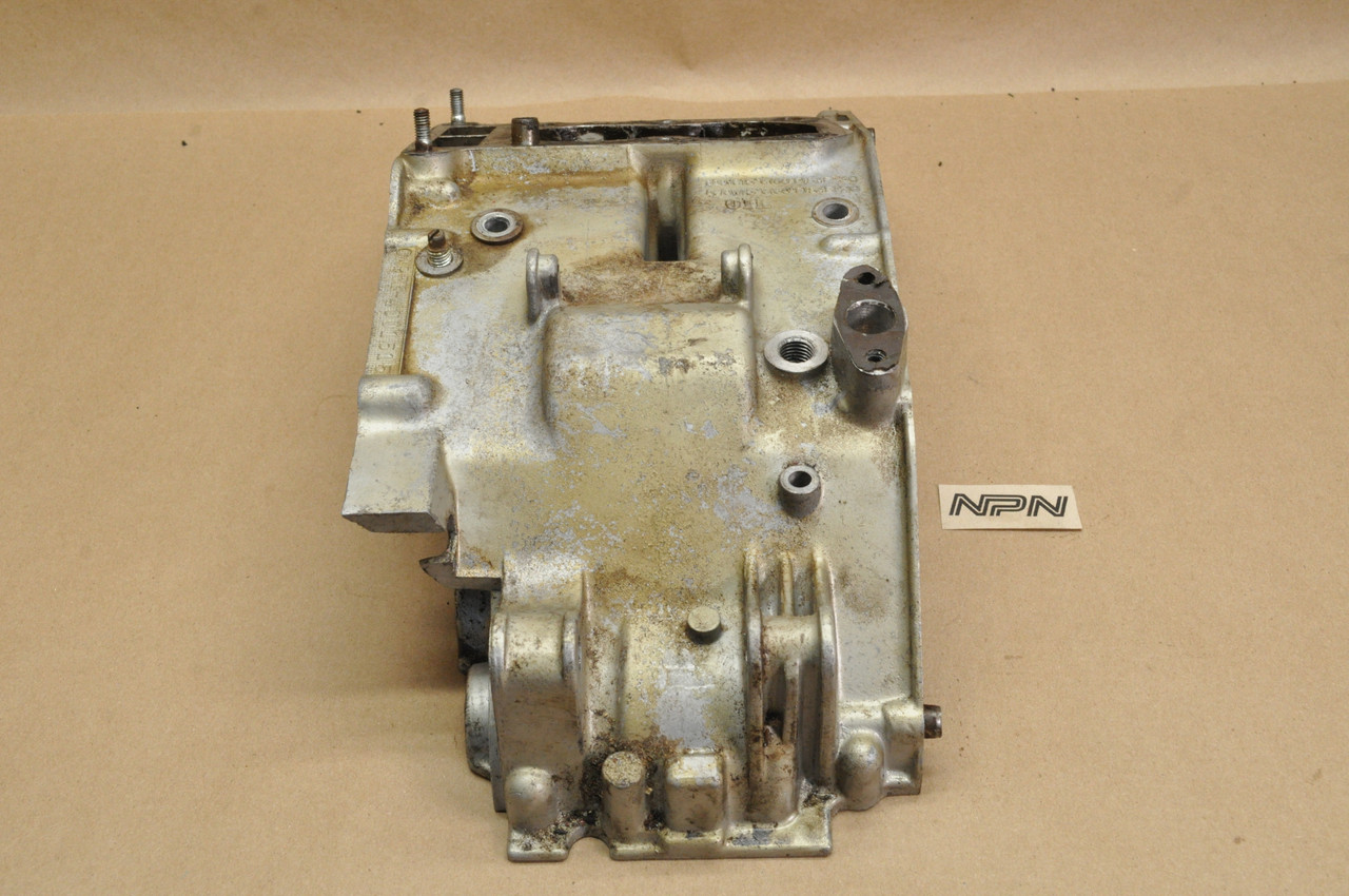 Vintage Used OEM Honda CA95 Upper Top Crank Case Half #4001515 11101-205-100