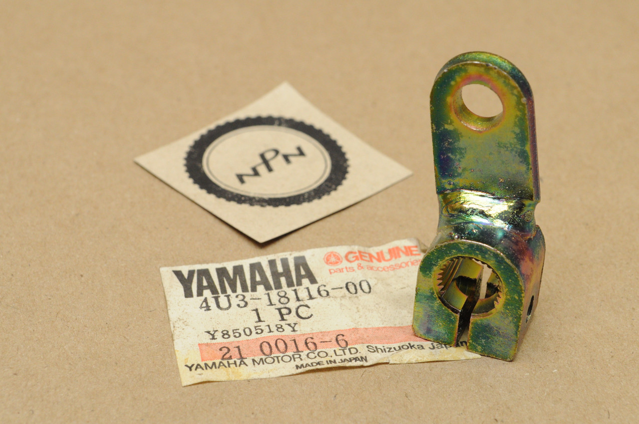 NOS Yamaha 1980-82 YT125 Rod Joint #1 4U3-18116-00
