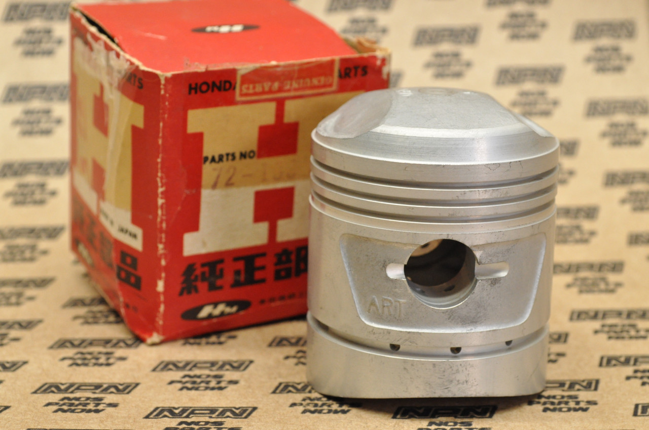 NOS Honda CA72 Piston .50 Oversize 13103-259-010