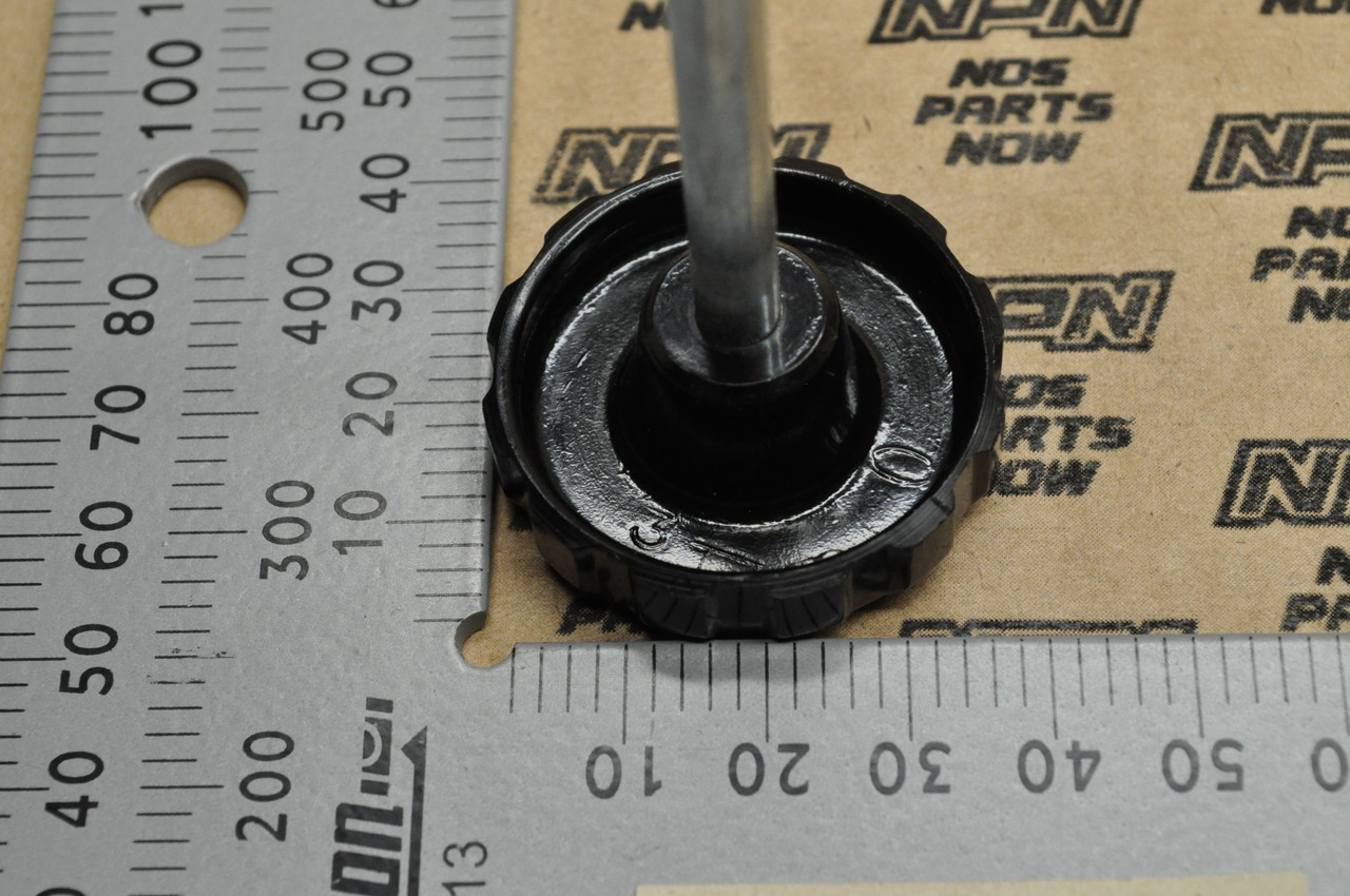 NOS Honda C70 C100 CA77 CA95 CM91 CT90 CT110 CT200 Side Cover Knob 83650-003-000