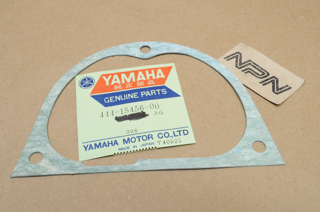 NOS Yamaha 1974-76 DT125 Oil Pump Cover Gasket 444-15456-00