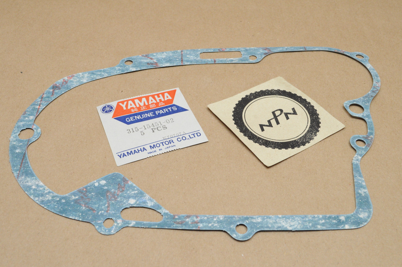 NOS Yamaha AT1 CT1 HT1 DT125 HT1 LT2 RS100 Crankcase Cover Gasket 315-15451-02