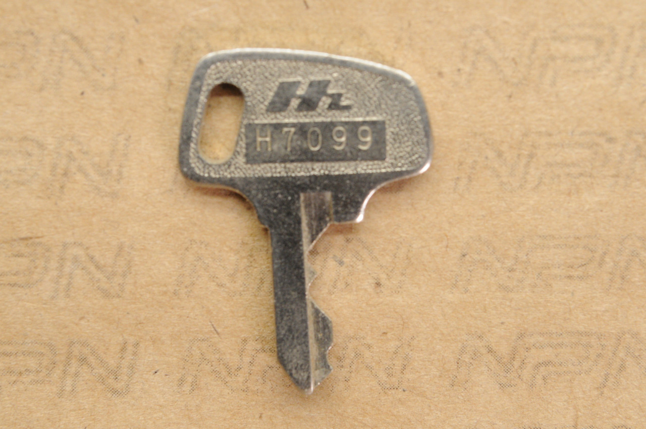 NOS Honda OEM Ignition Lock & Switch Key Single Groove H7099