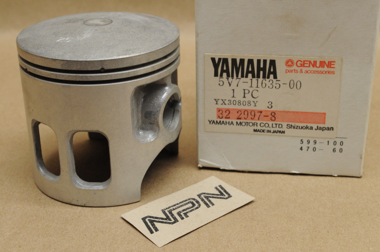 NOS Yamaha 1982 YT175 Piston .25MM O/S 5V7-11635-00