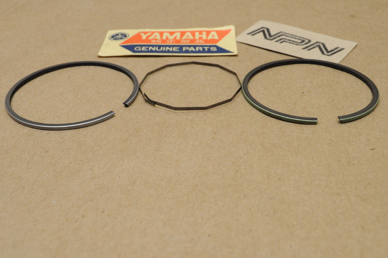 NOS Yamaha DT80 GT80 Piston Ring Set for 1 Piston = 3 Ring O/S.25MM 2A4
