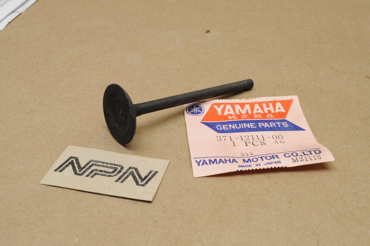  NOS Yamaha 1973-74 TX500 1974-78 XS500 Intake Valve 371-12111-00